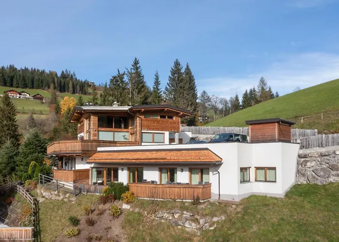 Haus Widmoos アパート